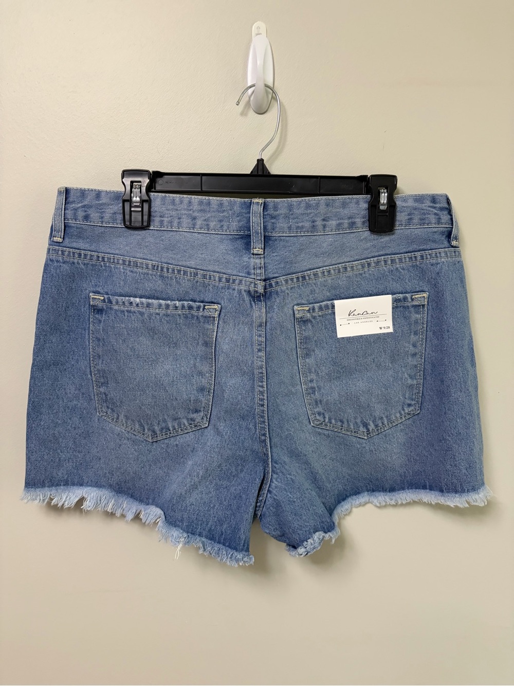 NWT KanCan High Rise Distressed Frayed Denim Shorts KC9206M Size 28 / W9 - Picture 7 of 11